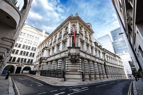 Chartered Accountants London | Mercer & Hole